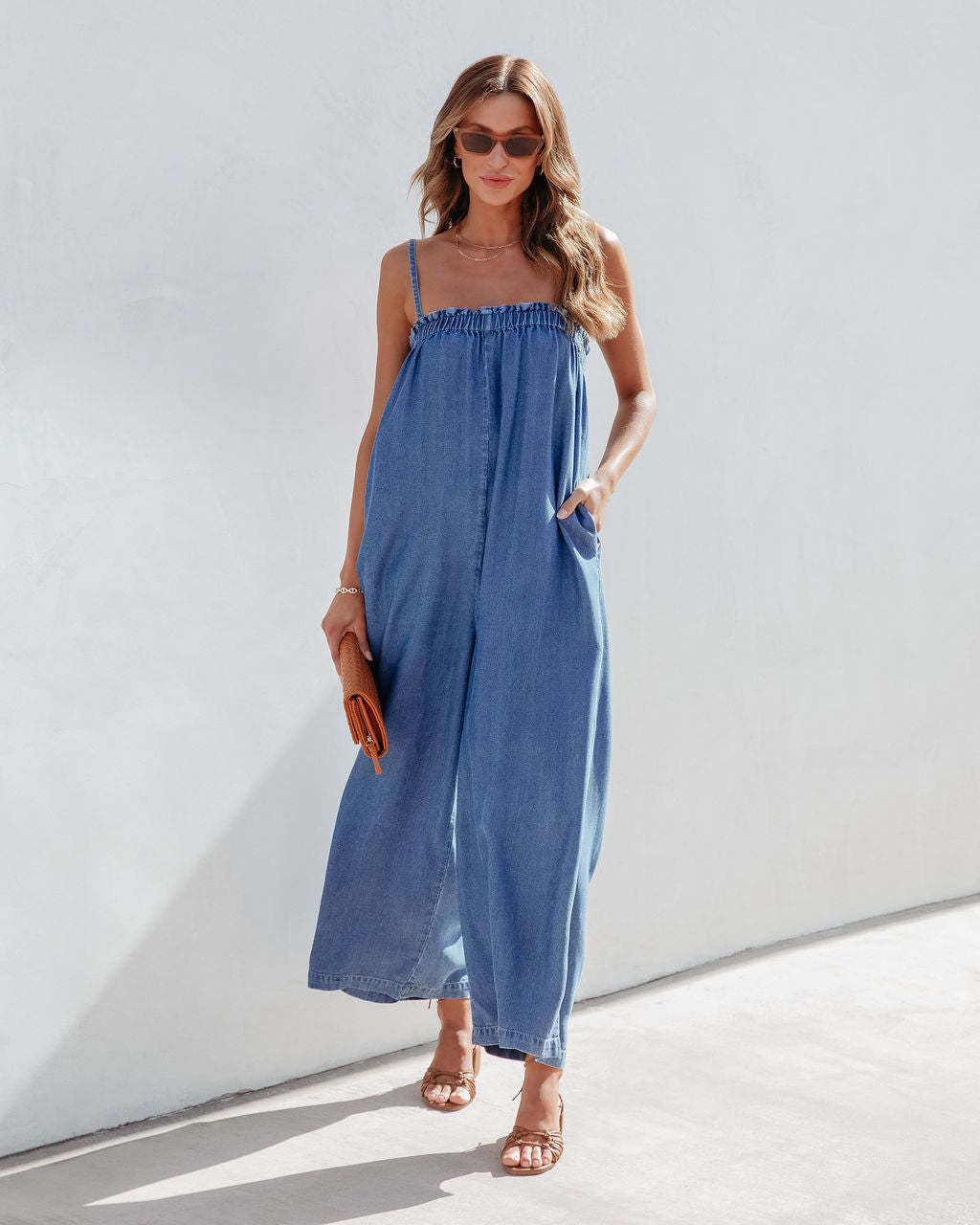 Dame Relaxed Fit Denim Jumpsuit med justerbare stropper Stilla