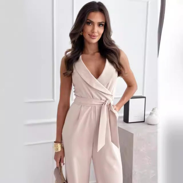 Dame elegant jumpsuit med omslag design og bredt ben Stilla