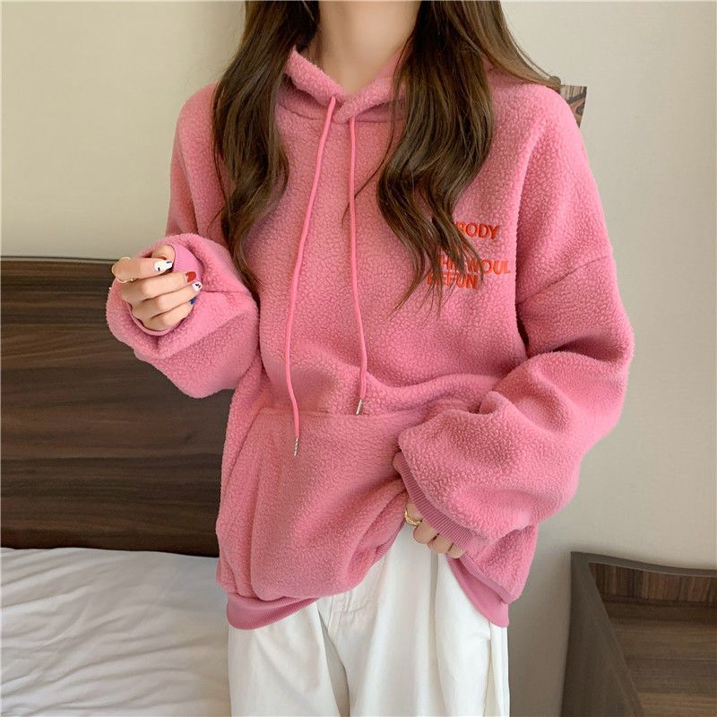 Femme Cozy Fleece Pullovere Hoodie med Kænguru-lomme Stilla