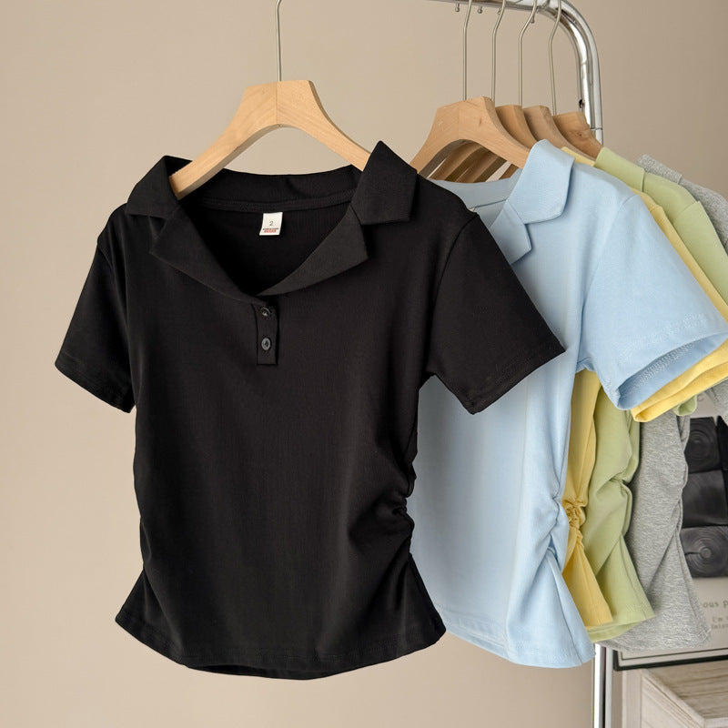 Femme polo t-shirt med korte ærmer og snoretræksdetalje Stilla