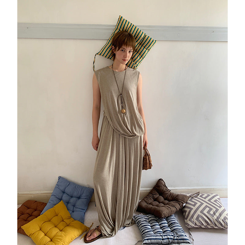 Dame Jumpsuit med elegant indpakningsdesign og flydende snit Stilla