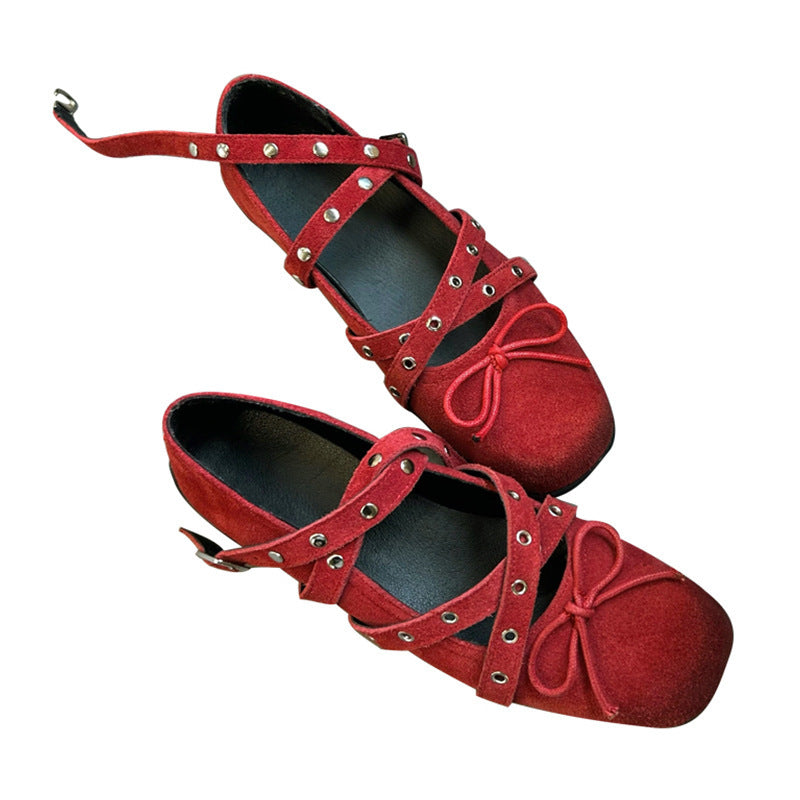 Dame Stilfulde Cross-Strap Ballerinas med Dekorativ Bue og Metalliske Akcenter Stilla