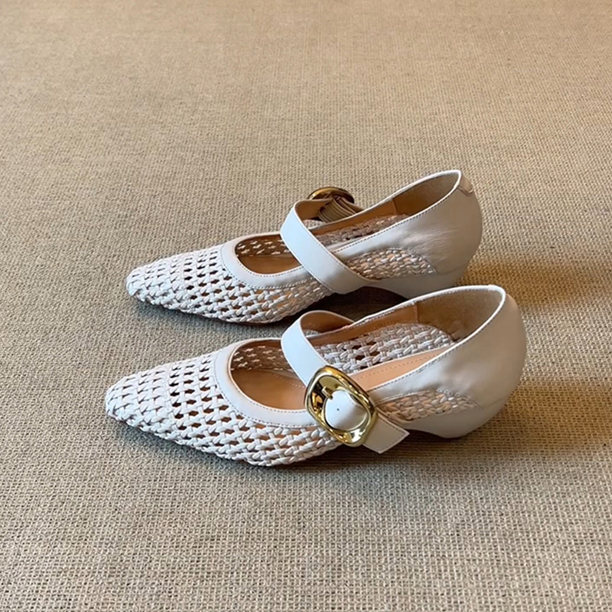 Dame Elegant Flettet Mary Jane Ballerinaer med Dekorativt Spændedetalje Stilla