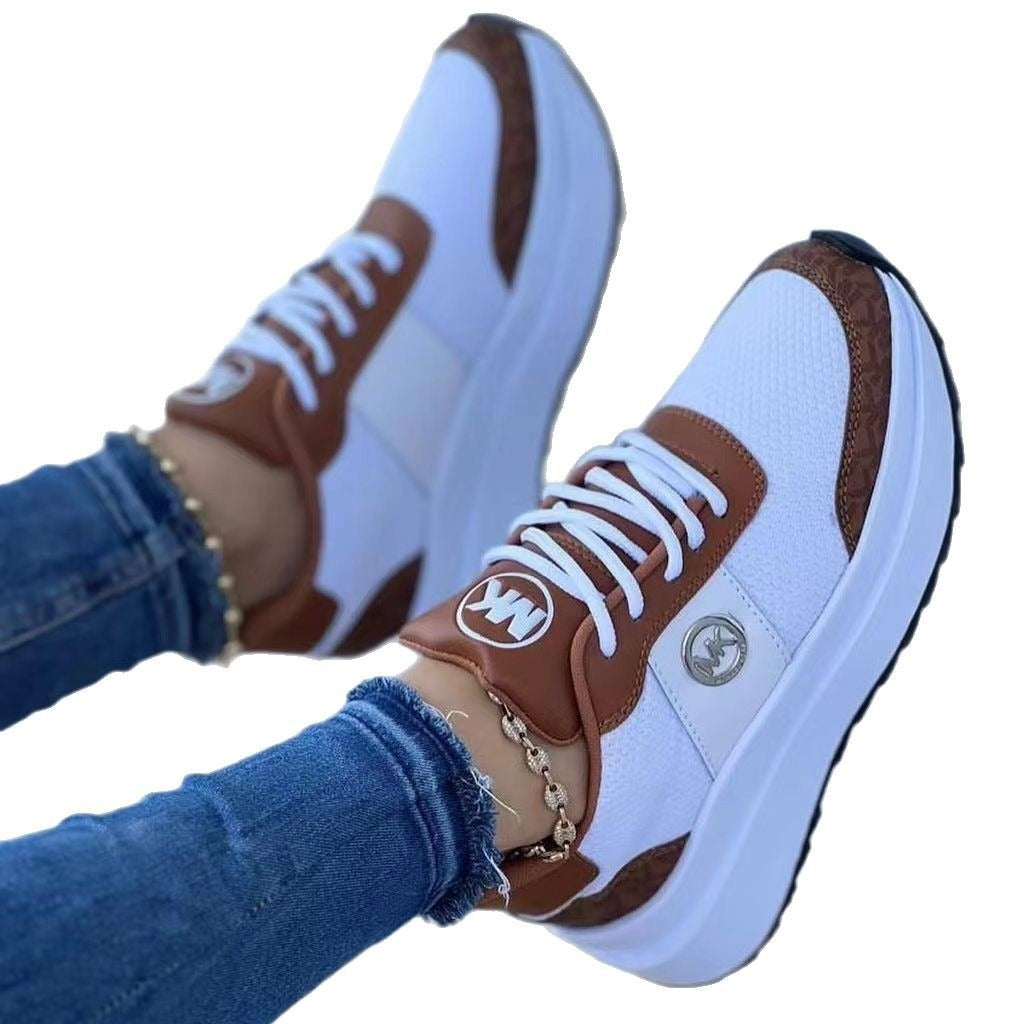 Dame Sneakers med luftig mesh-overflade og trendy plateau Stilla