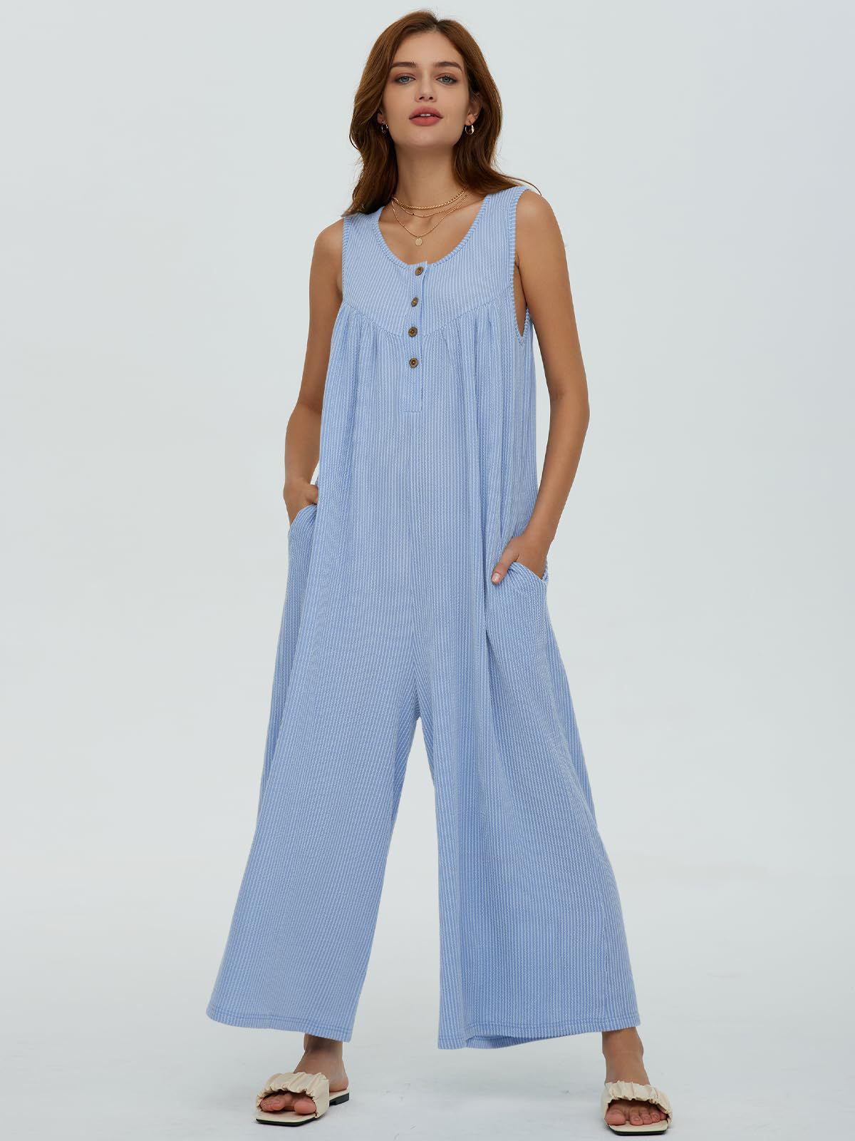 Dame casual jumpsuit med knapdetaljer og bredt skåret ben Stiila