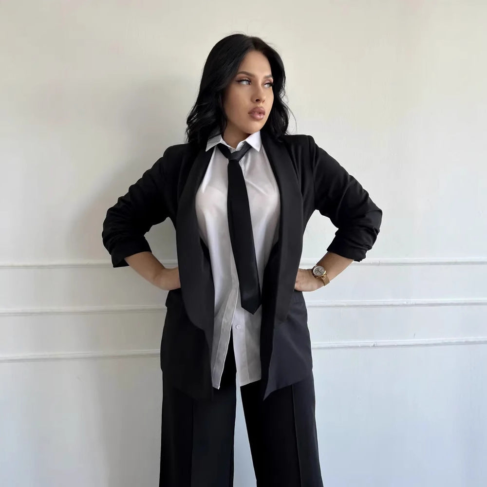 Dame Elegant Blazer med asymmetrisk kant og smalle snit Stilla