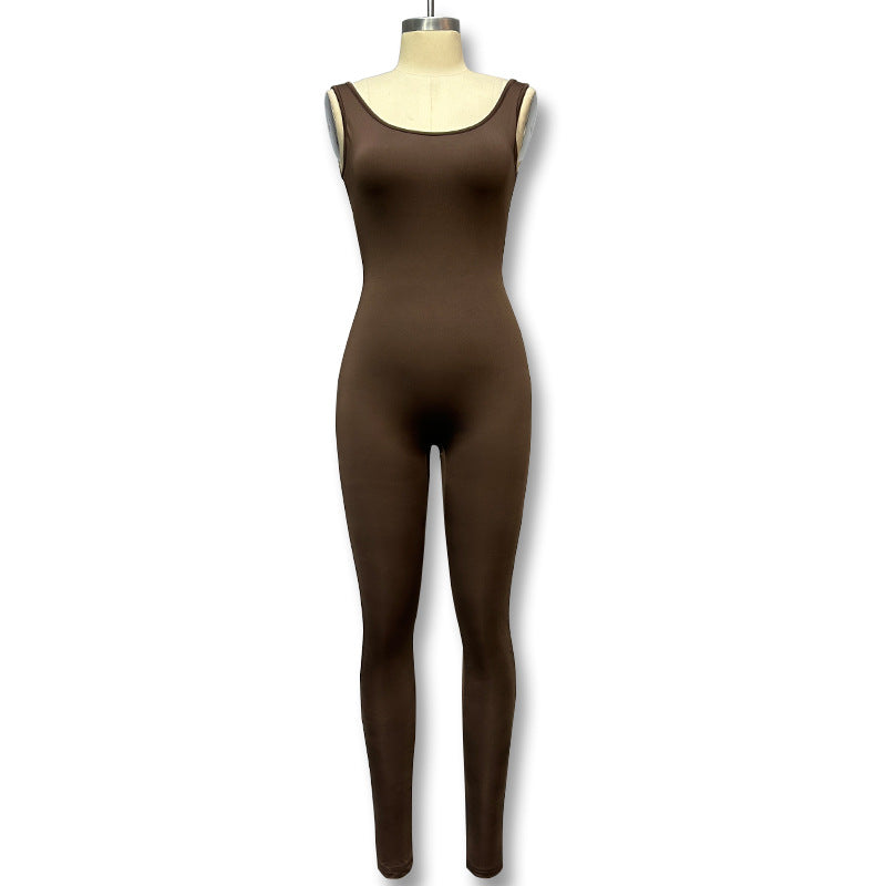 Dame Figurtilpasset Jumpsuit i minimalistisk design med brede stropper Stilla