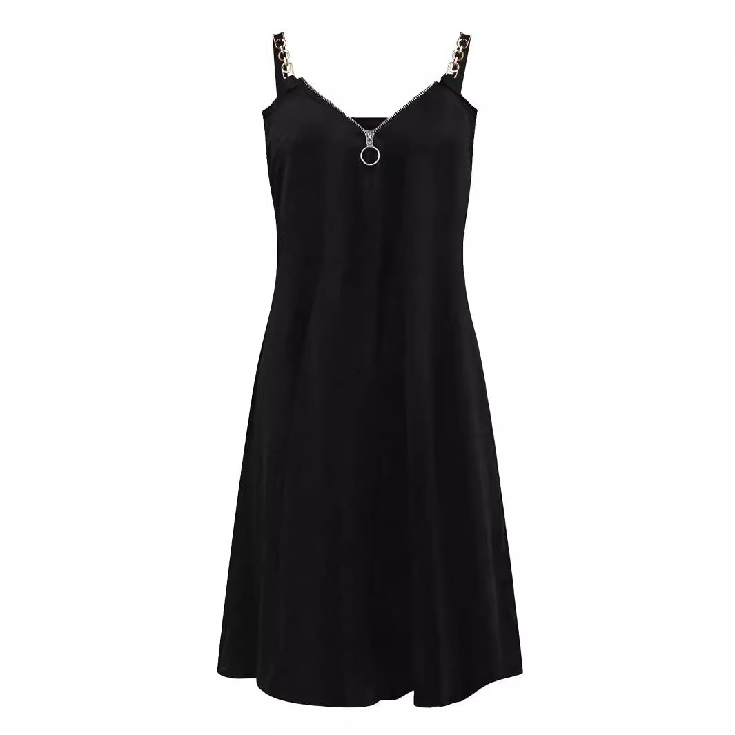 Dame afslappet kjole med lynlås og kædeelementer Stilla