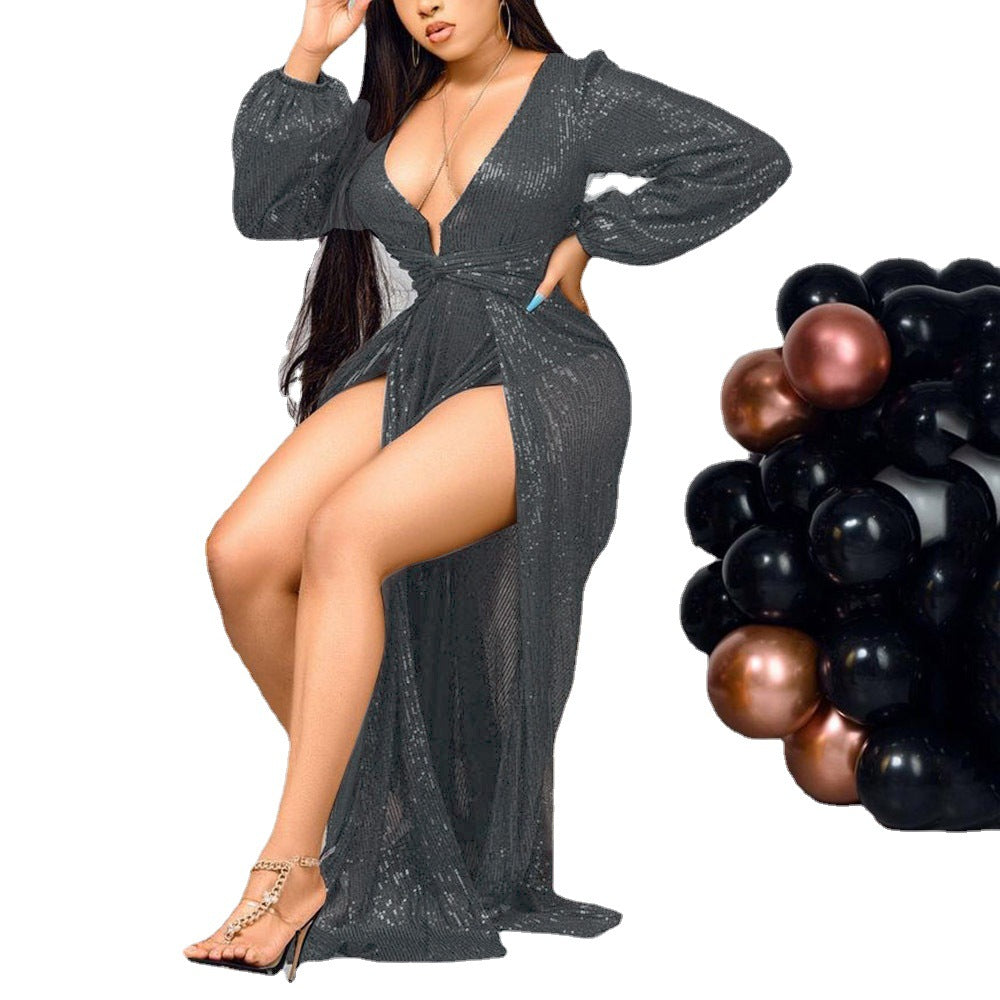 Dame Elegant aften kjole med glitrende overflade og høj slids Stilla