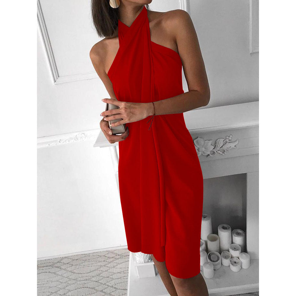 Dame afslappet halterneck kjole med flydende snit og asymmetrisk kant Stilla