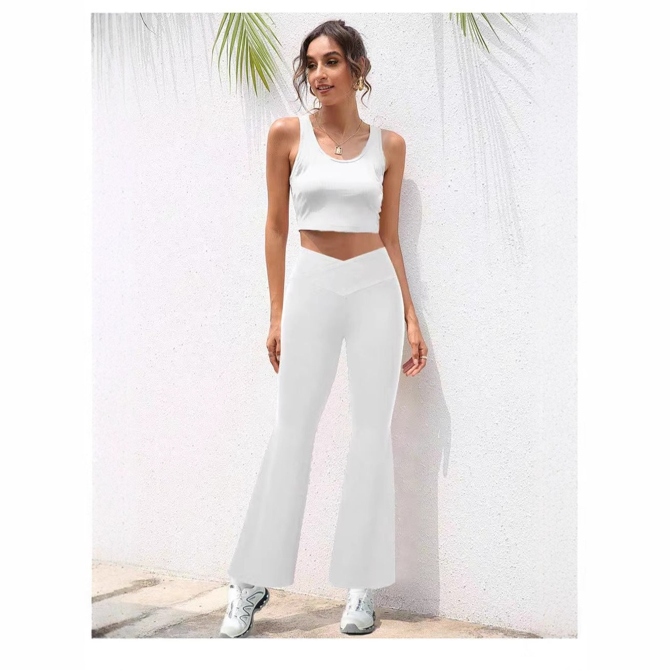 Dame Sporty Crop-Top med løstsiddende leggings Stilla