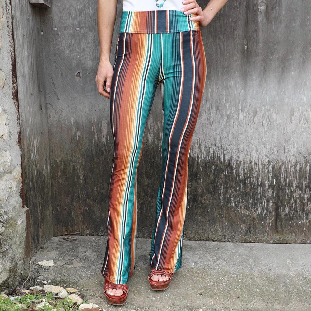 Dame Flared Leggings med farverigt stribemønster Stilla