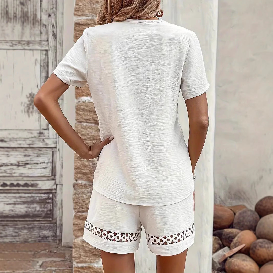 Dame Casual Jumpsuit med V-hals og hæklet detaljer Stilla