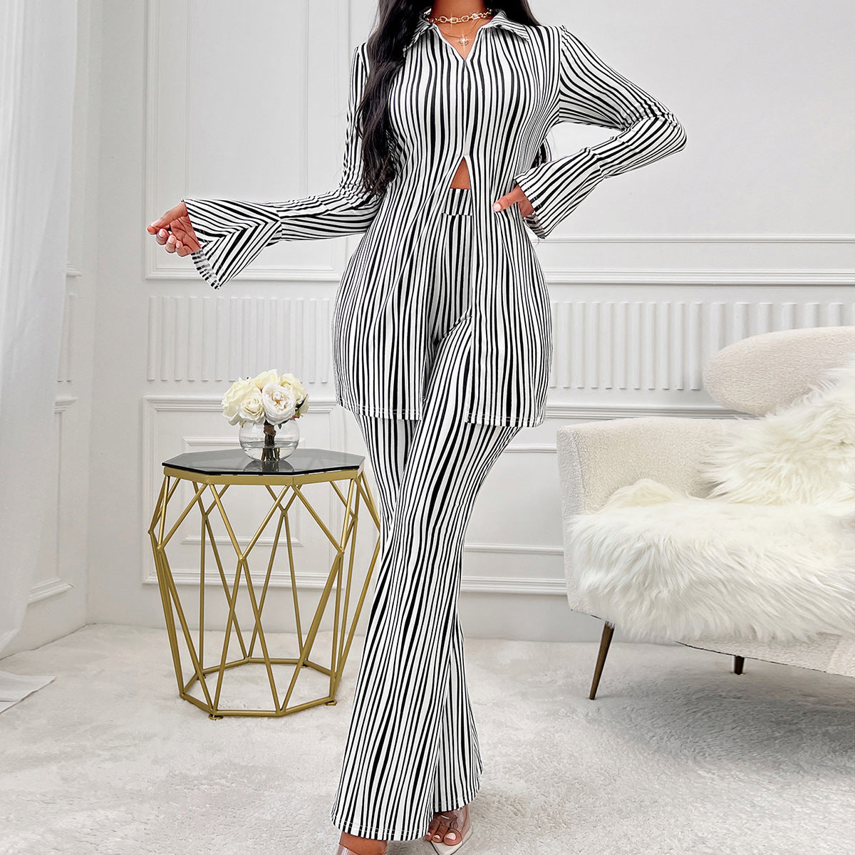 Dame elegant jumpsuit med iøjnefaldende striber og udskåret overdel Stilla