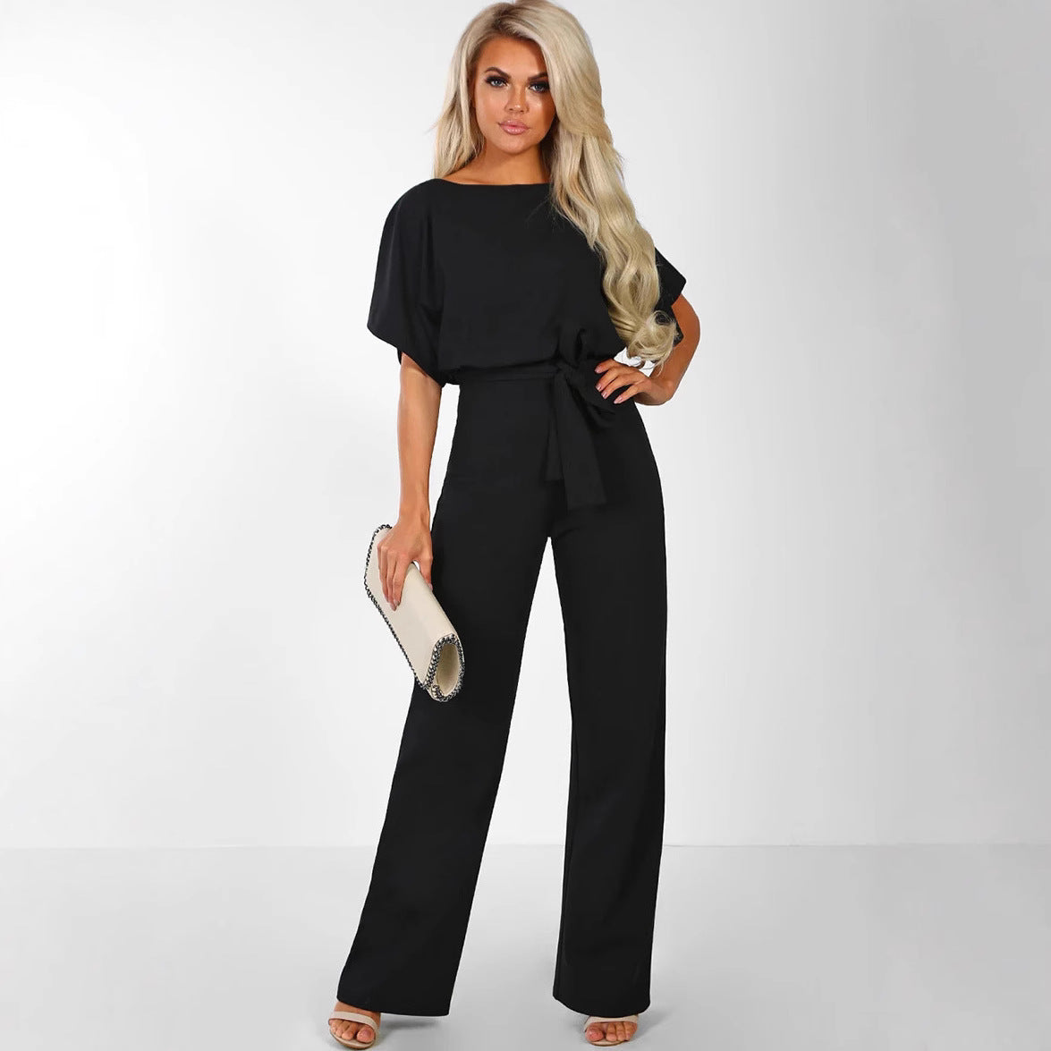 Dame bredbenet jumpsuit med stilfuld bindebælte Stilla