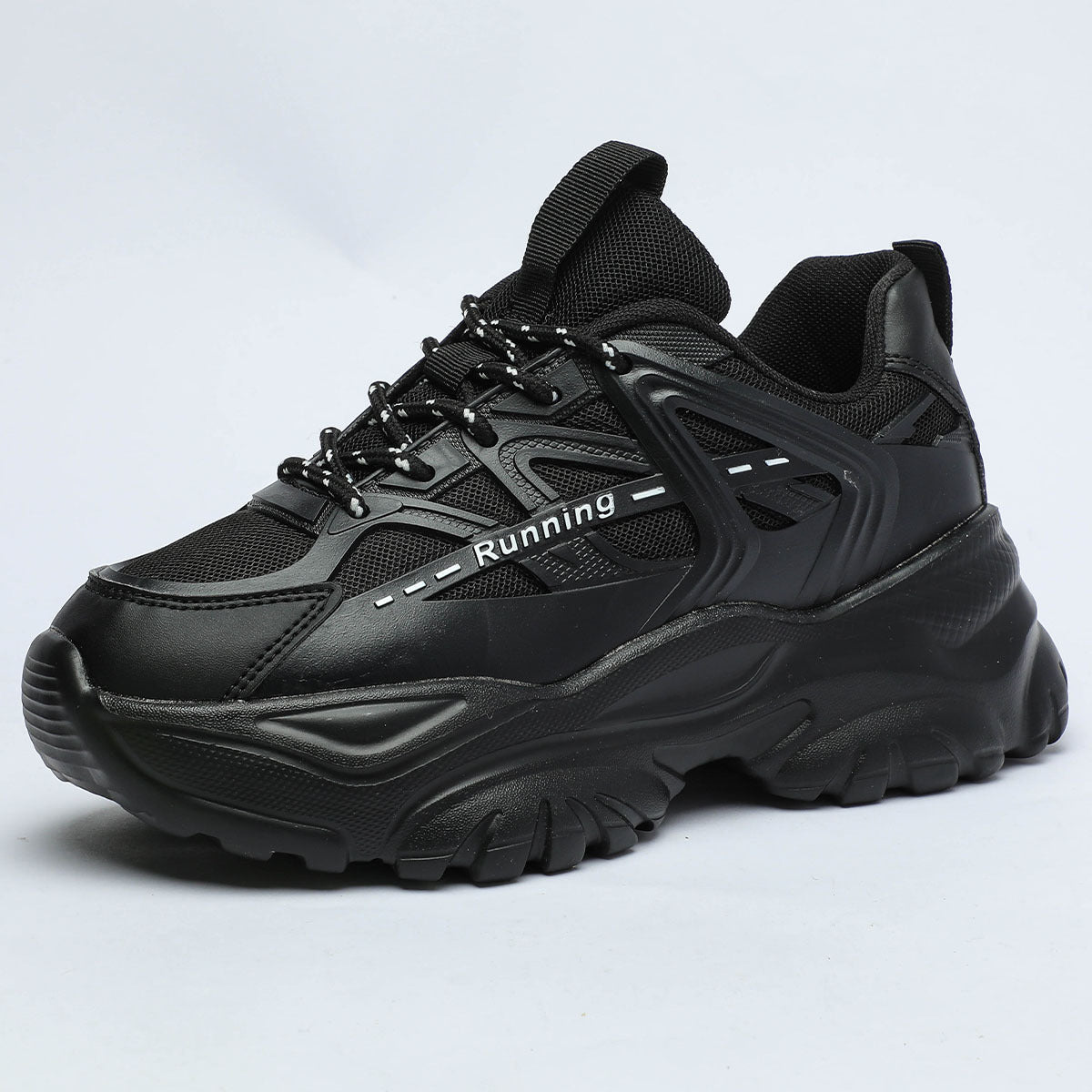 Dame Sporty løbesneakers med ergonomisk fodbund og skridsikker sål Stilla