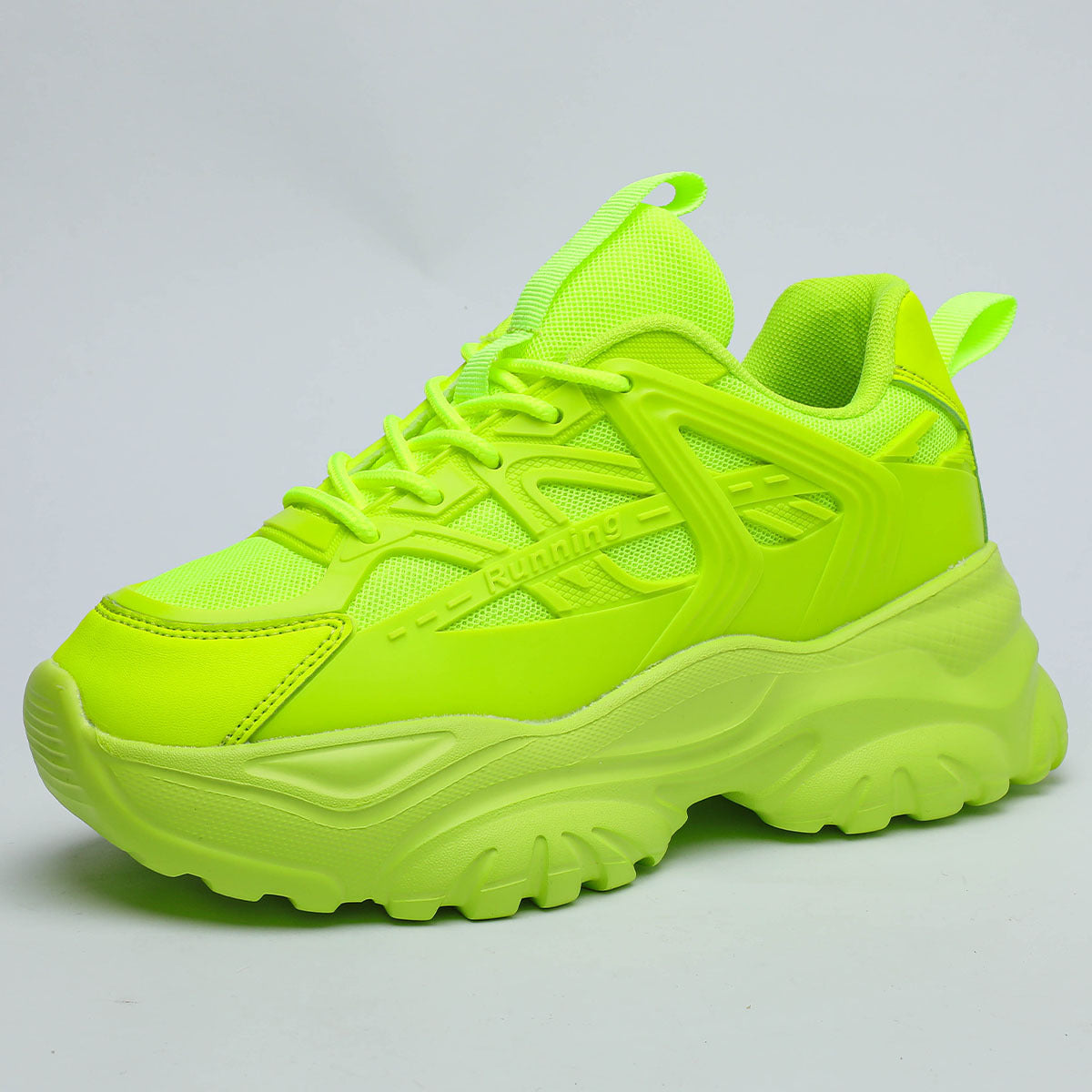 Dame Sporty løbesneakers med ergonomisk fodbund og skridsikker sål Stilla