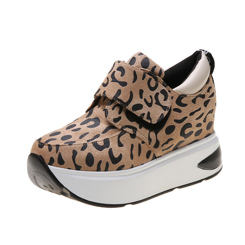 Dame elegante sneakers med velcro og trendy leopardmønster Stilla