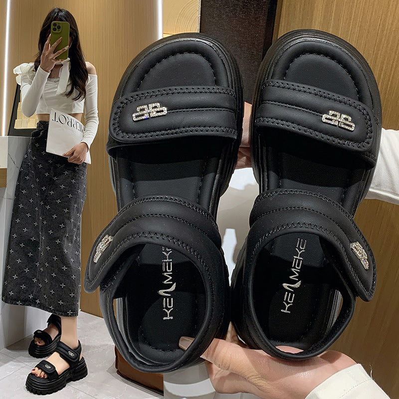 Dame Sporty Velcro sandaler med tyk sål og åndbare overmaterialer Stilla