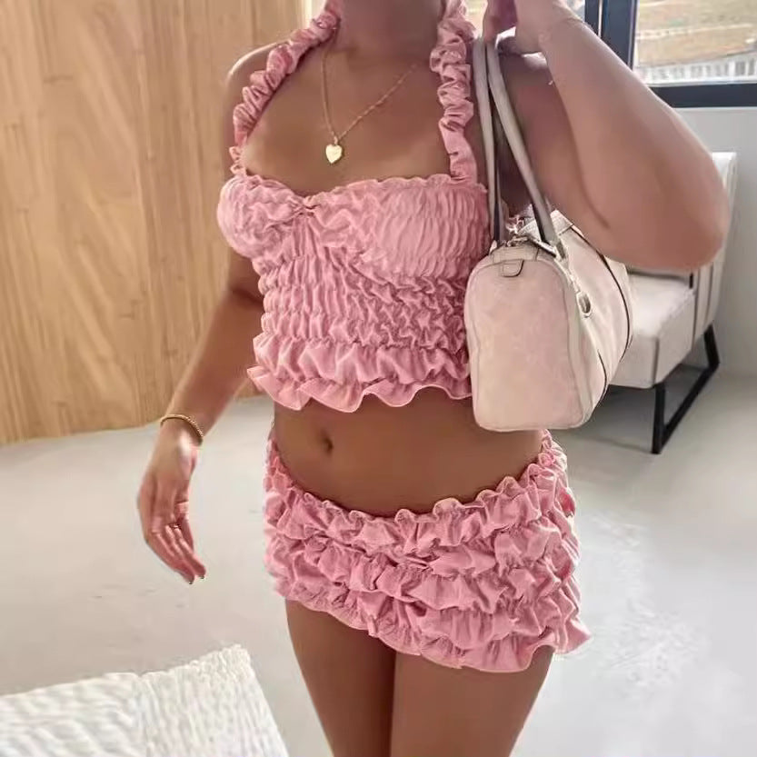 Dame aftenkjole med forførende ruffles design og dyb rygudskæring Stilla