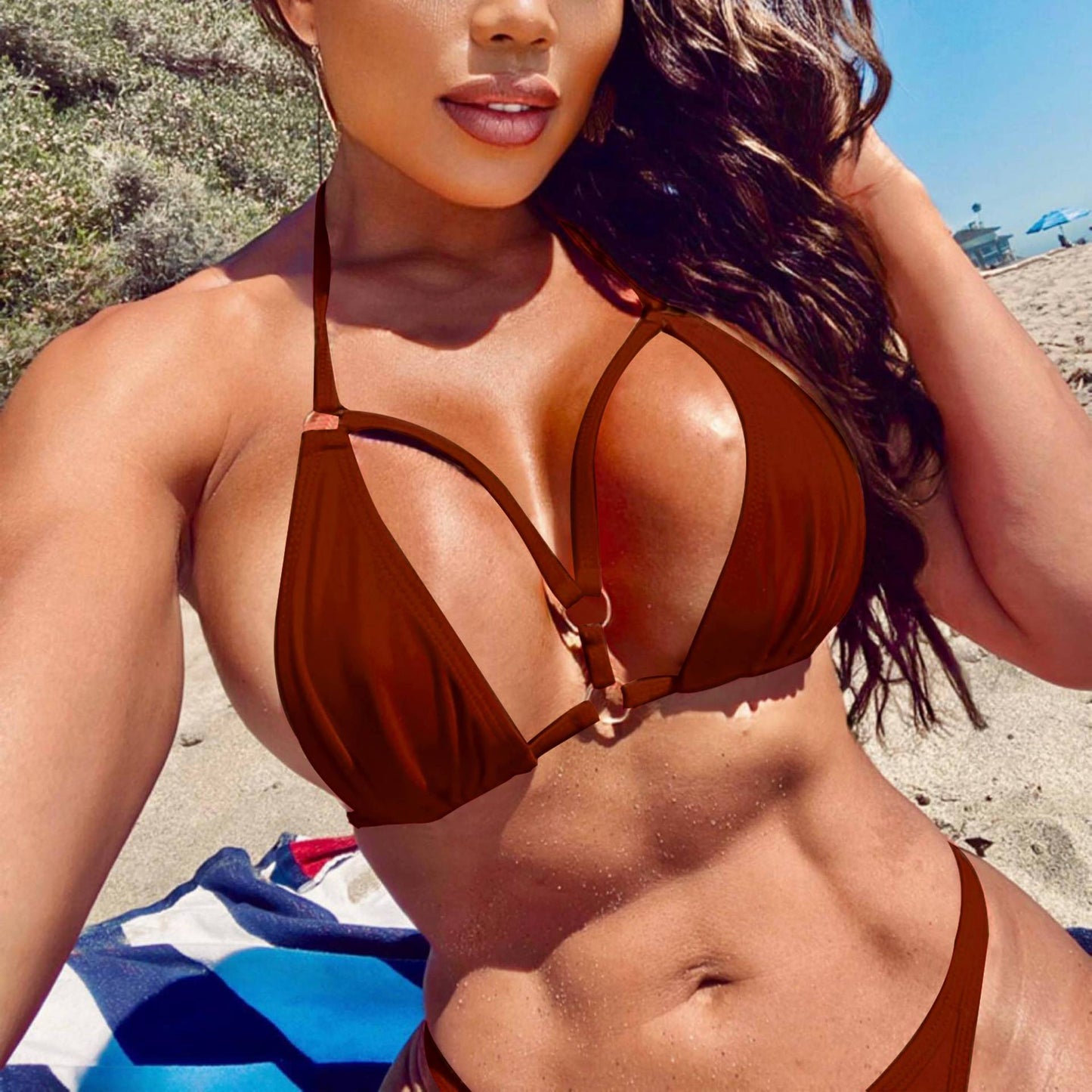 Dame Triangel-Bikini-Sæt med chic bære-system og elegante accent-detaljer Stilla
