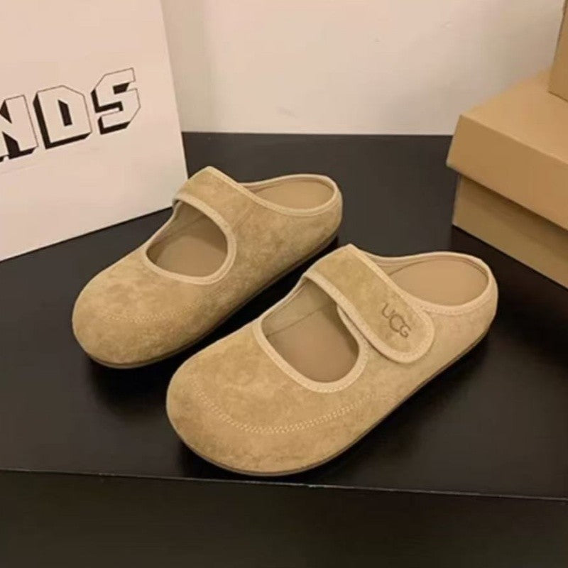 Dame hjemmesko med justerbar velcro og blødt overmateriale Stilla