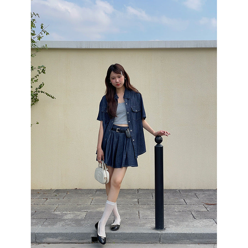 Dame Denim Overshirt med kortærmet design og praktiske brystlommer Stilla