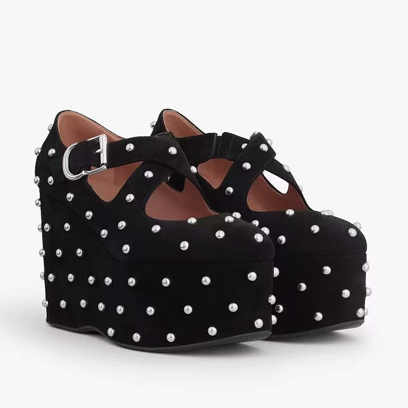 Femme Plattform Mary Jane Wedge-Heels med perleaccentuer Stilla
