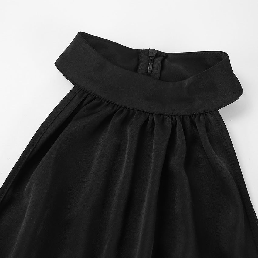 Dame Elegant Jumpsuit med svingende, højtstående design og luksuriøs satin-finish Stilla