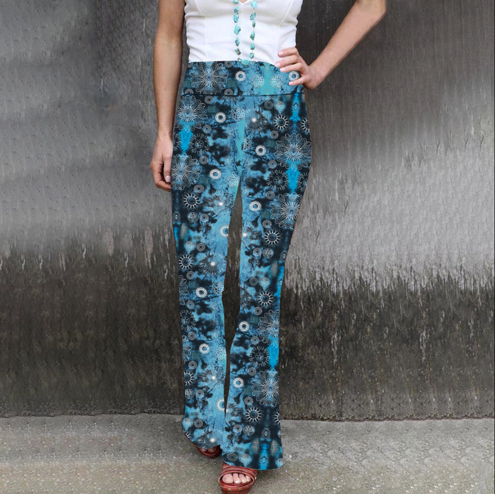 Dame Flared Leggings med farverigt stribemønster Stilla