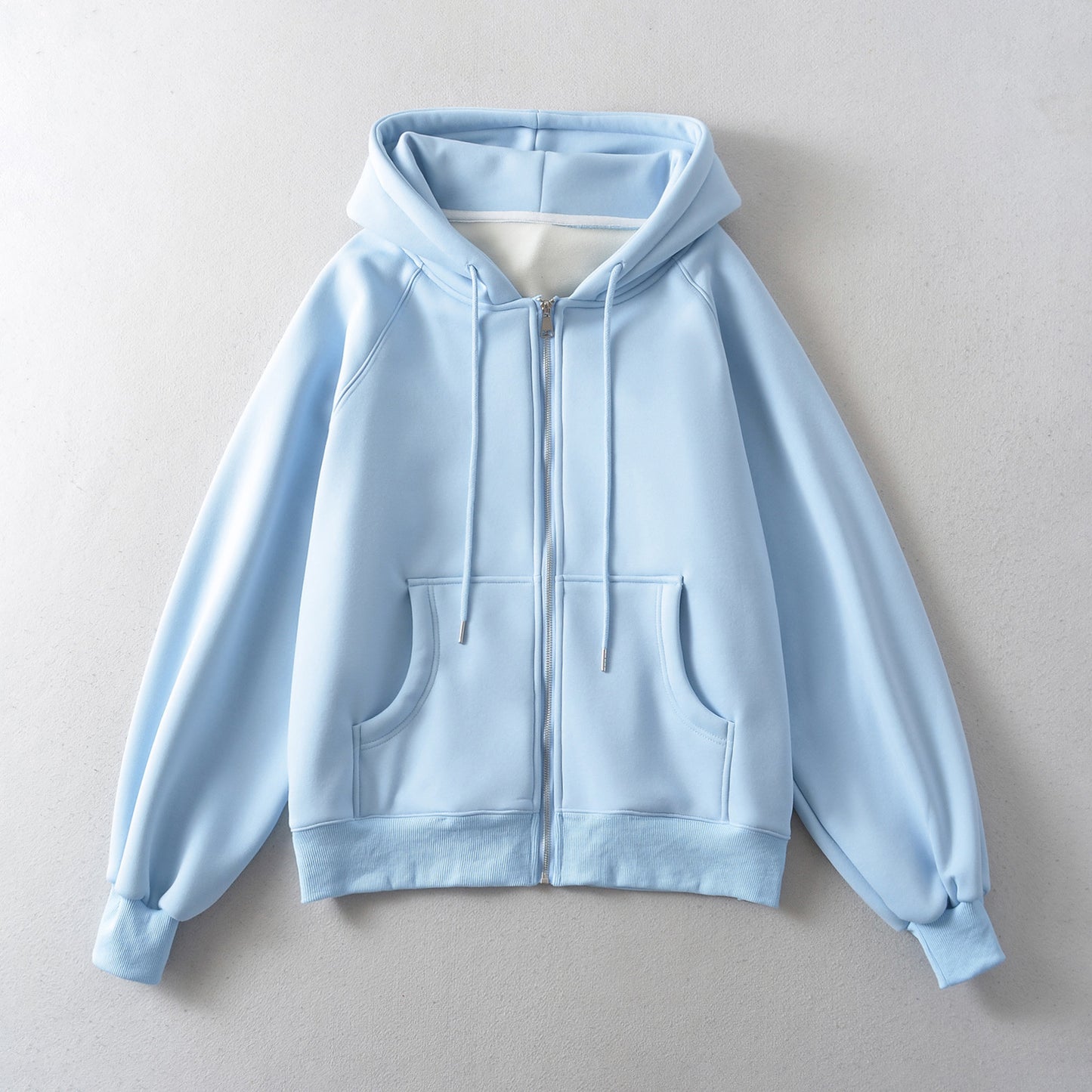 Dame afslappet hættejakke i oversized snit med sideindkapsling og høj kvalitet bomuldsblanding Stilla