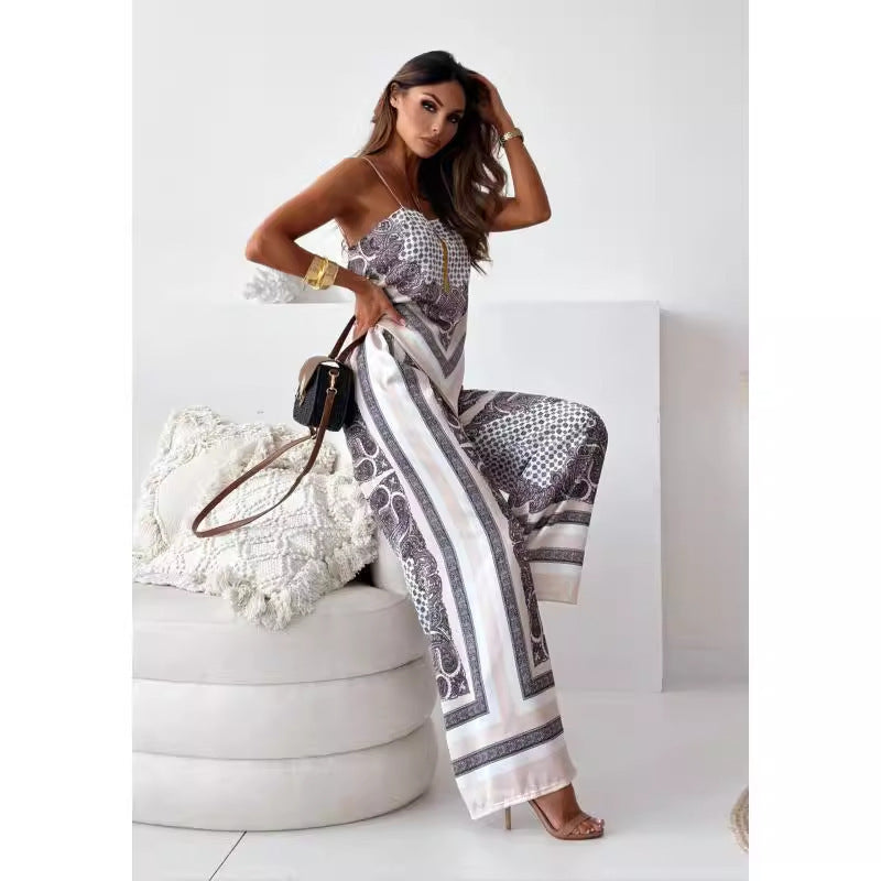 Dame elegant jumpsuit med fine stropper og unikt mønster Stilla