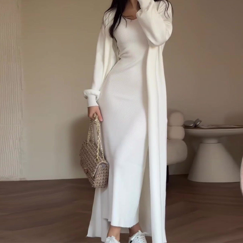 Dame Rippstrik Midi Kjole med elegant Cardigan Stilla