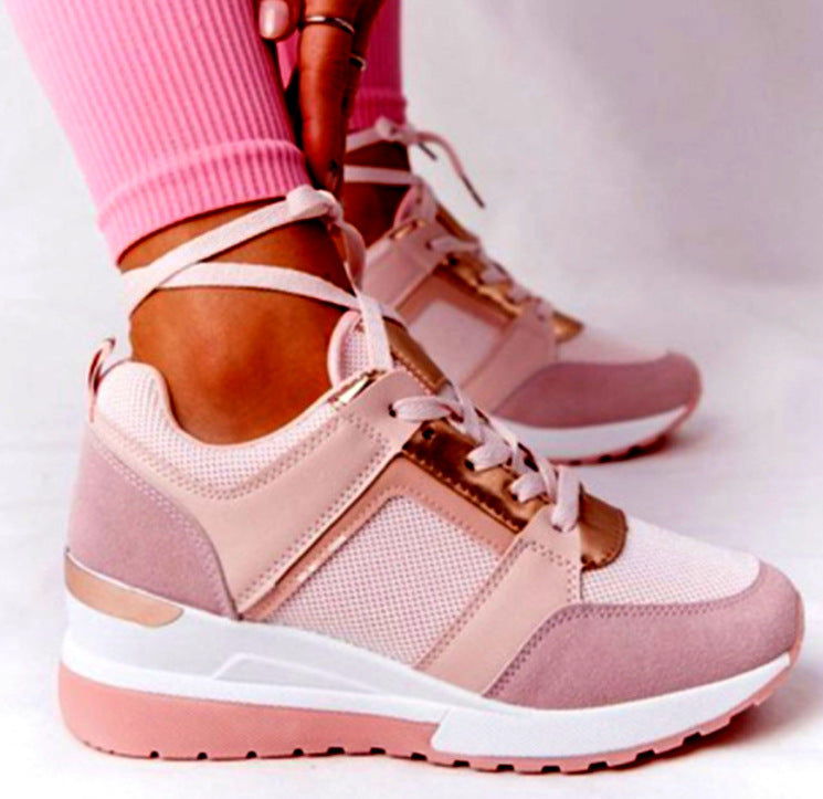 Dame Sporty Sneakers med åndbart overmateriale og komfortabel dæmpning Stilla
