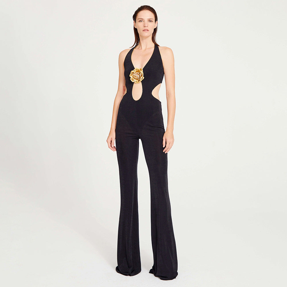 Dame glamorøs Jumpsuit med dyb udskæring og gyldne detaljer Stilla