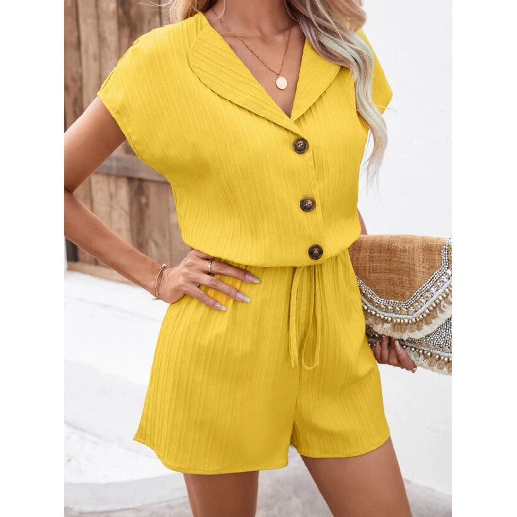 Dame jumpsuit med elegant snit og modiske knapdetaljer Stilla
