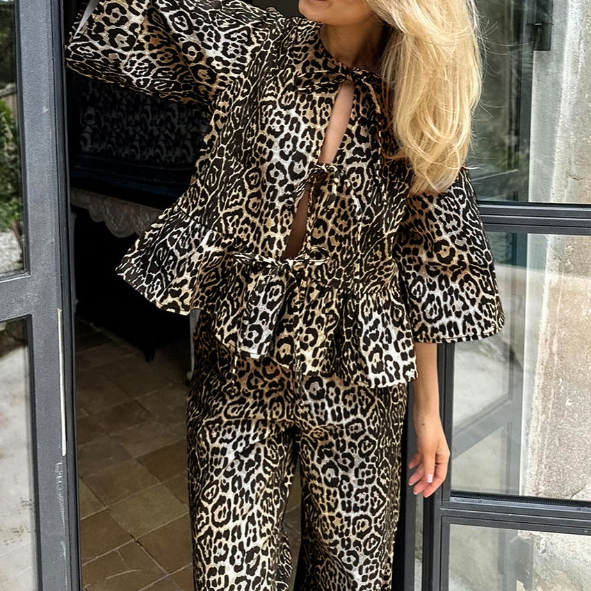 Dame Animal Print Kombi-jumpsuit med peplum detalje og brede ærmer Stilla