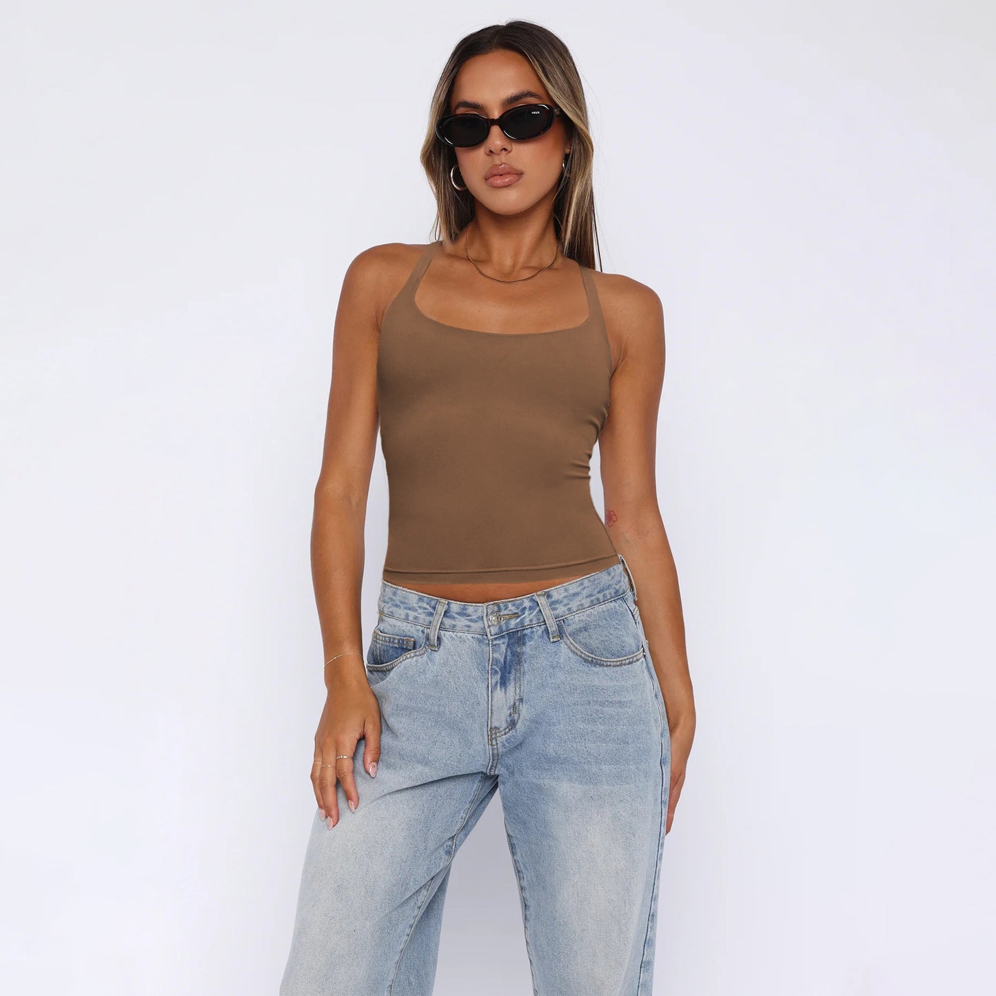 Dame tætsiddende Crop-Top med smalle stropper Stilla