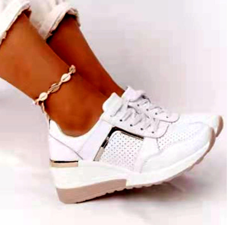 Dame Sporty Sneakers med åndbart overmateriale og komfortabel dæmpning Stilla