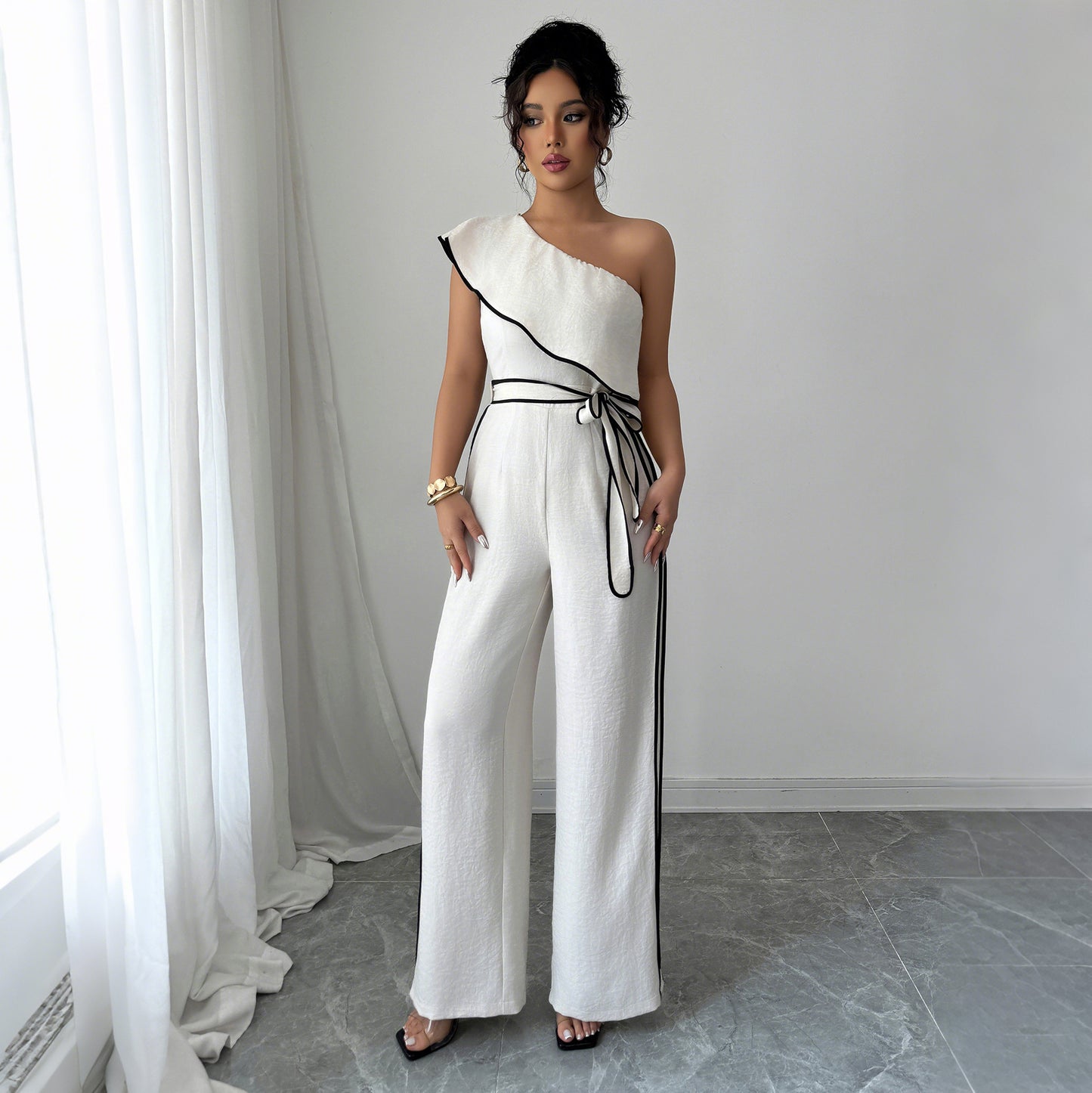 Dame elegant en-skulder jumpsuit med brede bukser Stilla