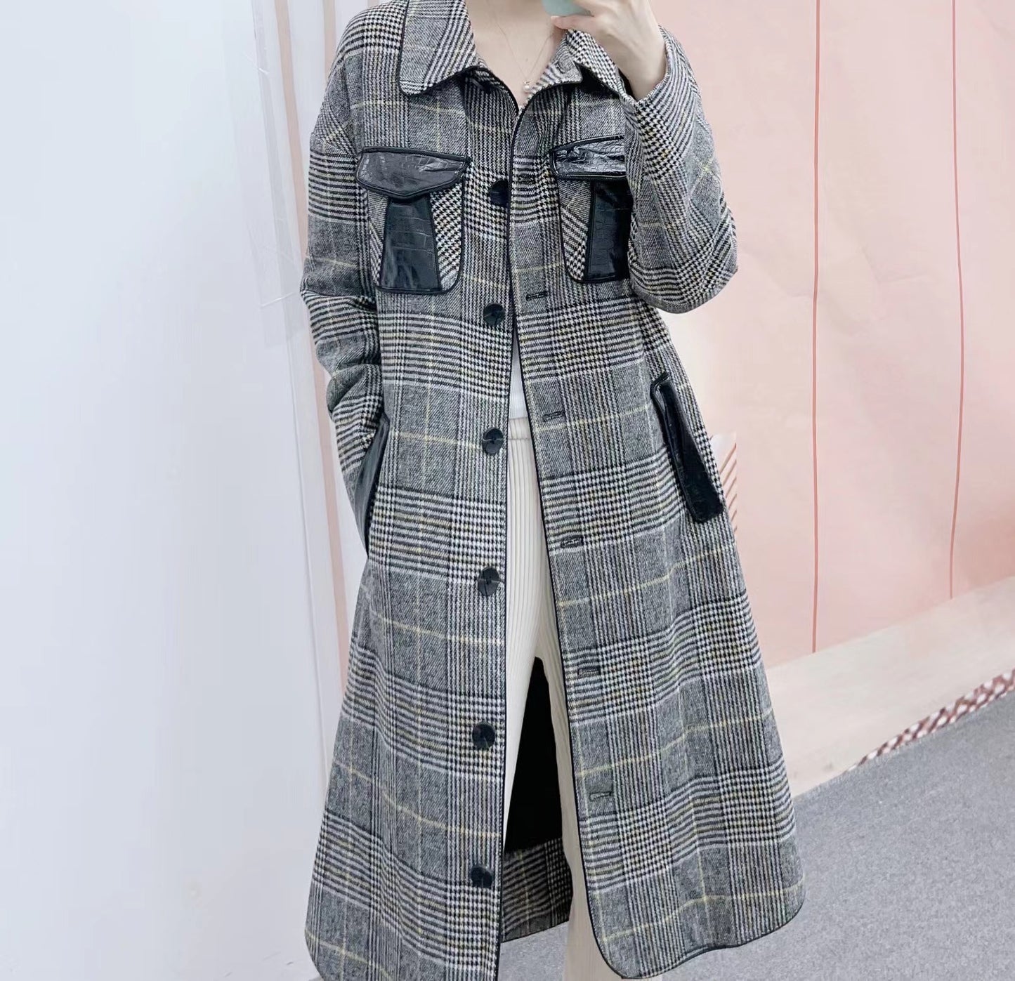 Dame plus size ternet frakke med praktiske lommer og elegant snit Stilla