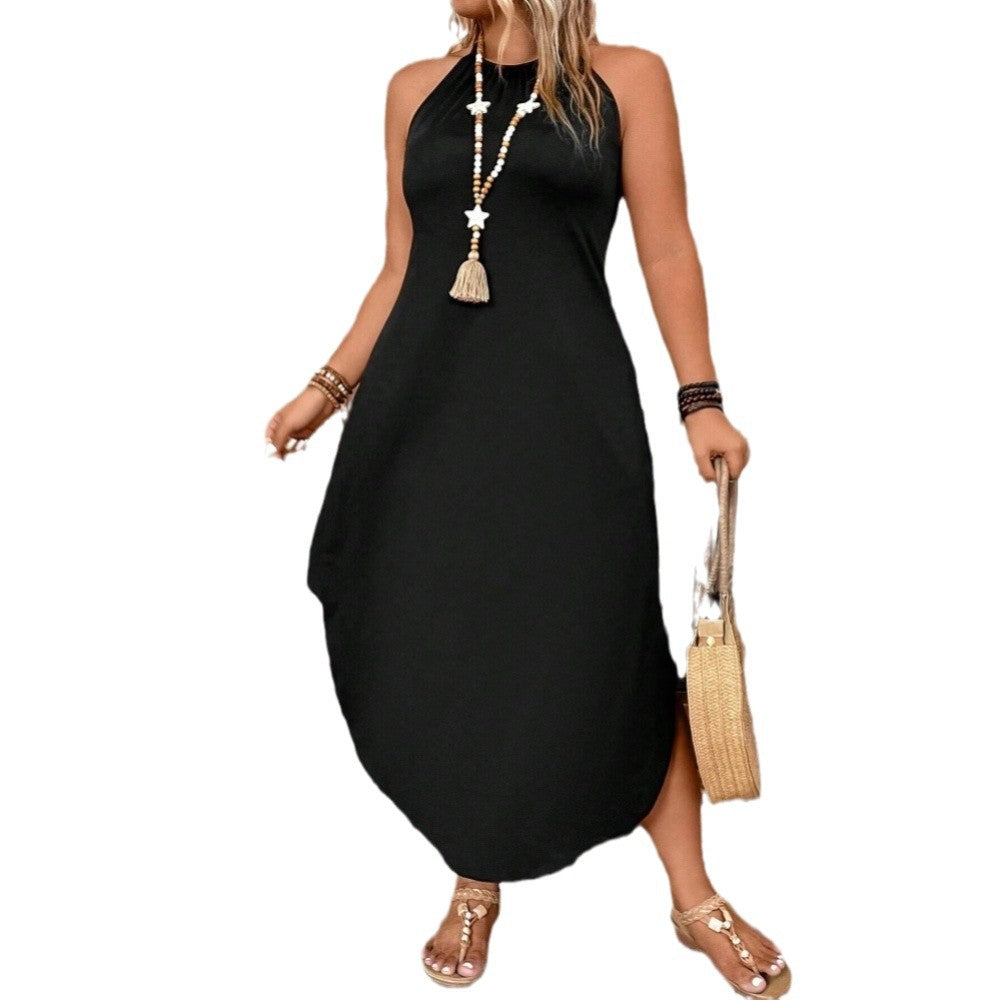 Dame afslappet maxikjole med smart split og halterneck-design Stilla