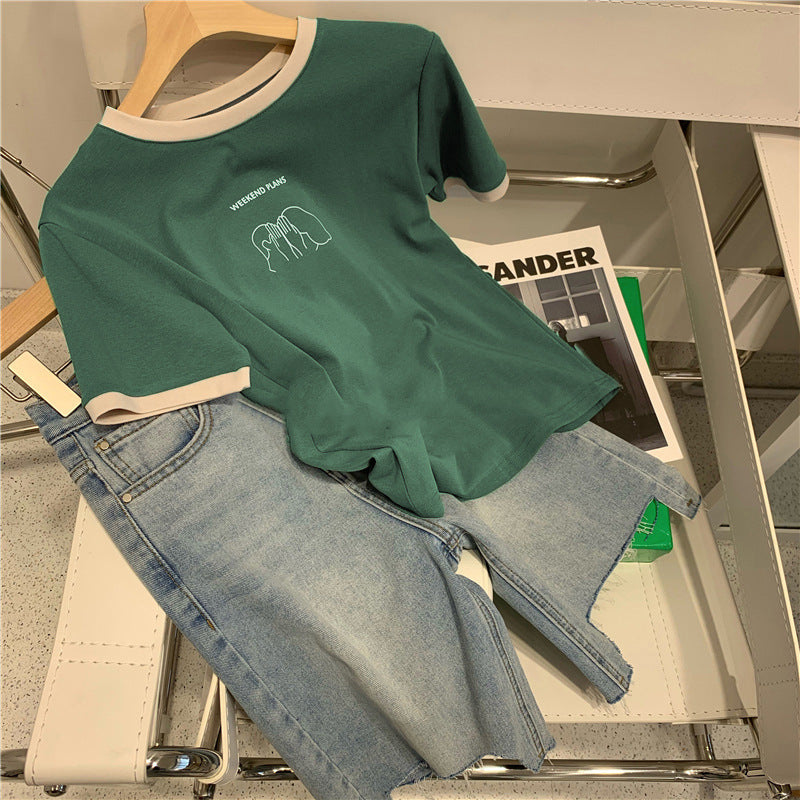 Femme Casual Graphic T-shirt med Weekend Planer Design Stilla