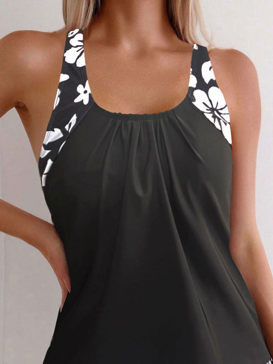 Dame Sporty Tankini med mønstrede shorts Stilla