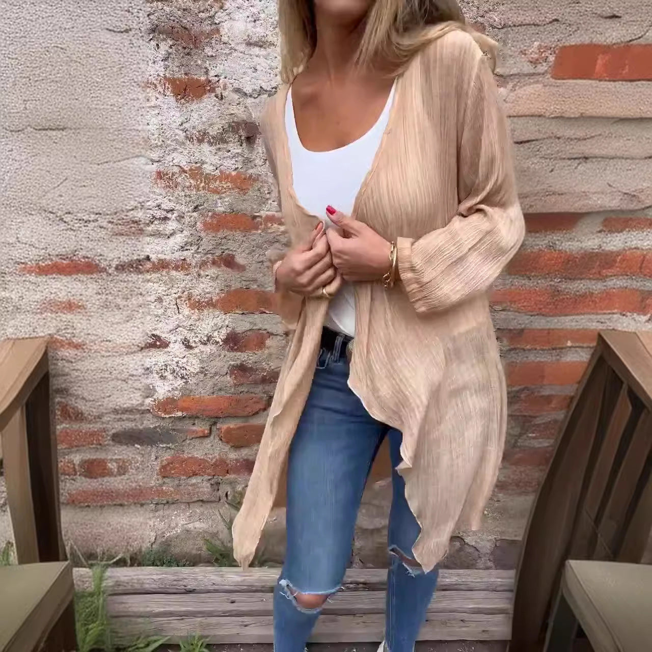 Femme Letvægts Åben Front-Cardigan med Flydende Design Stilla