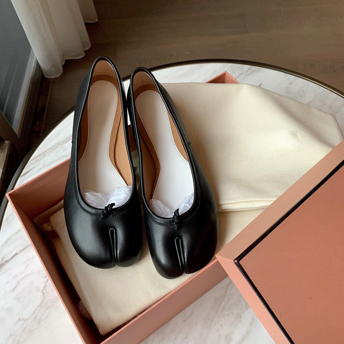 Dame Klassiske Læder Ballerina Flade Sko med unikt Dråbe Design Stilla
