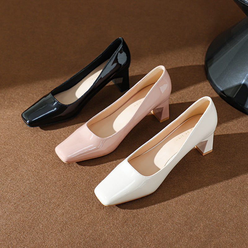 Dame Chunky Block-hælsko med elegant glansfuld finish Stilla