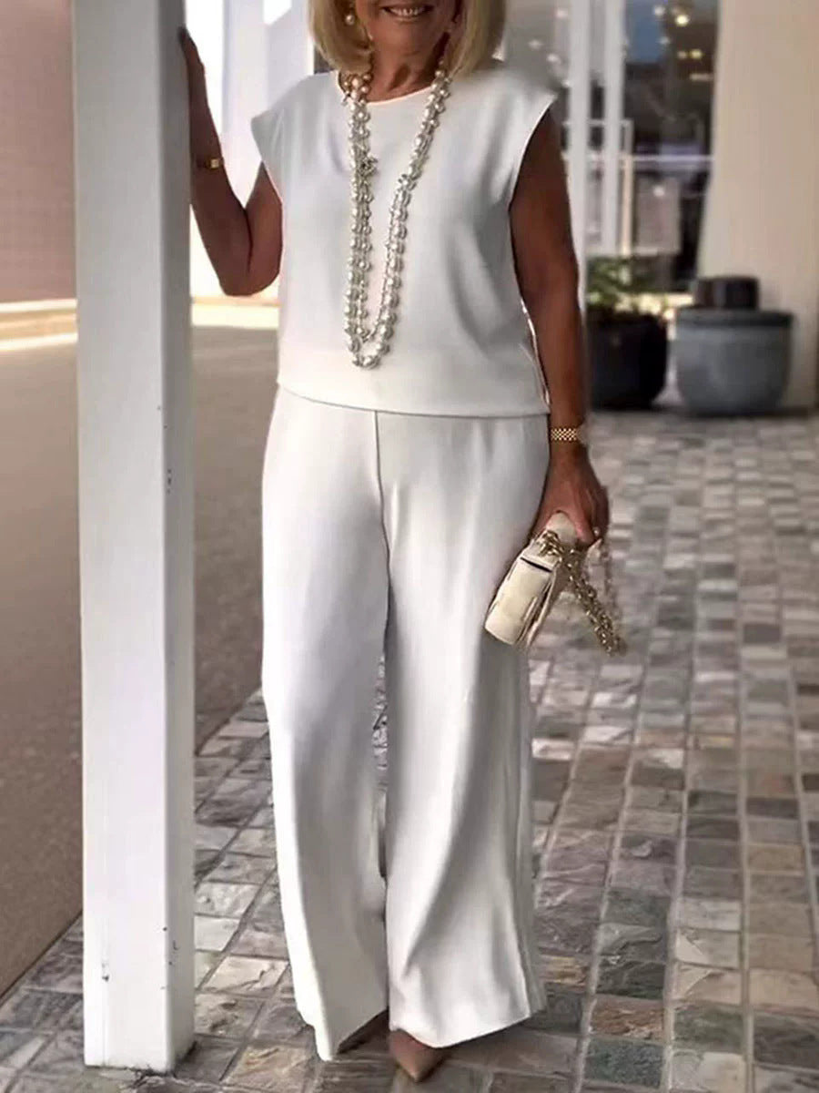 Dame jumpsuit med vidde ben og moderne silhuetter Stilla