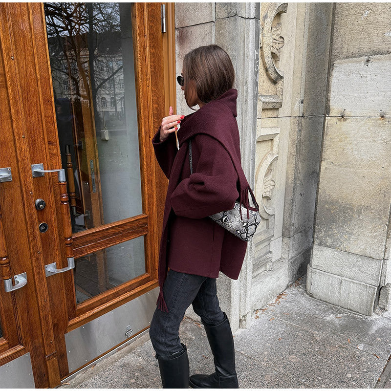 Dame afslappet oversized jakke med integreret tørklæde Stilla