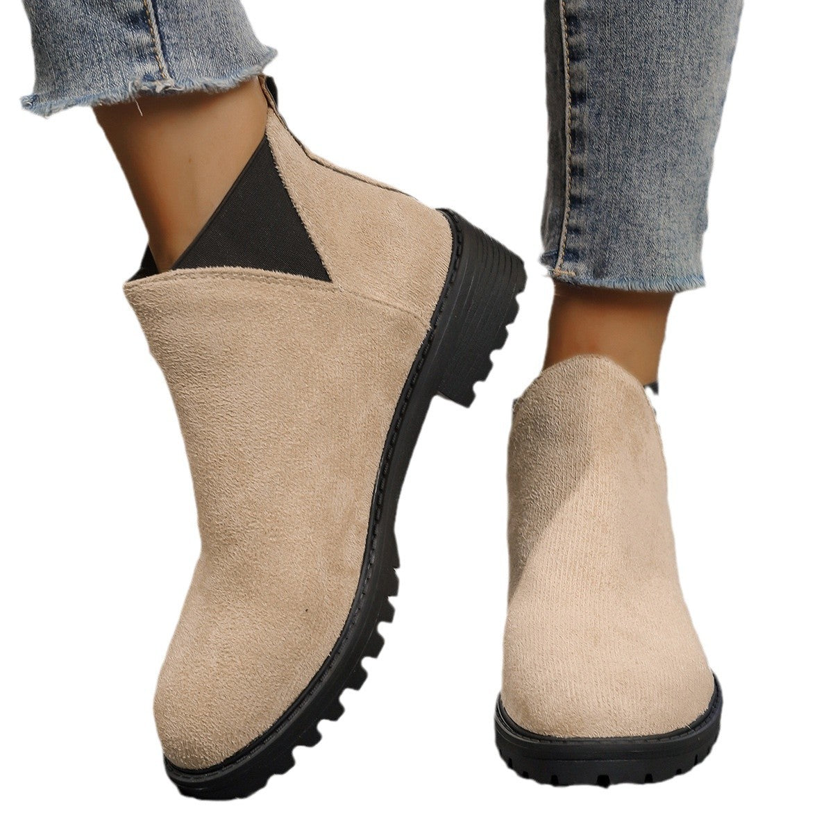 Dame Chelsea Boots lavet af blødt nubuck med elastiske sideindsatser Stilla